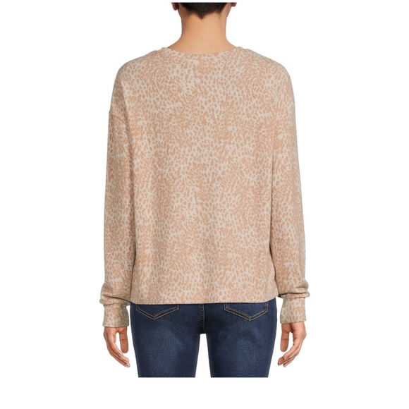 New with tags! Time And Tru Sweater top - Picture 3 of 9